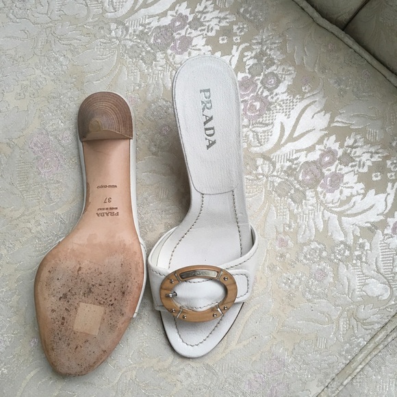 Authentic Prada Vintage Leather Sandals 7 M - Picture 4 of 10